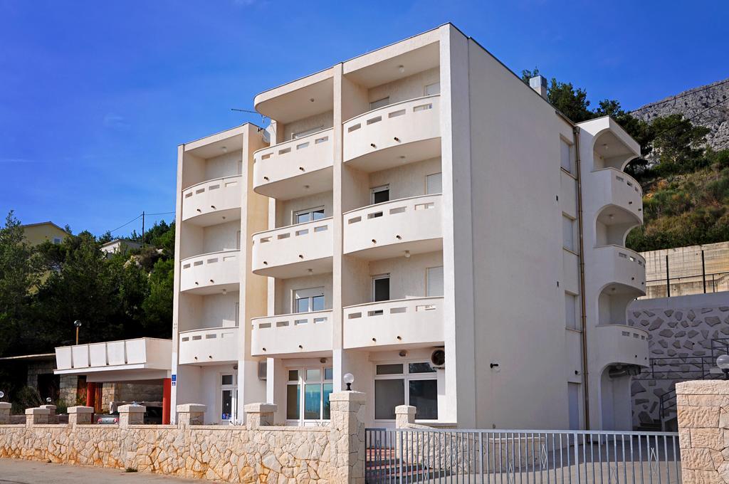 Sunrise Apartments And Studio Apartments Lokva Rogoznica Eksteriør billede