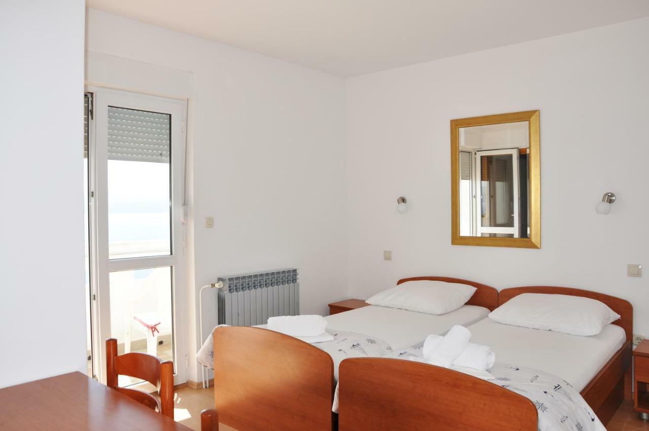 Sunrise Apartments And Studio Apartments Lokva Rogoznica Eksteriør billede